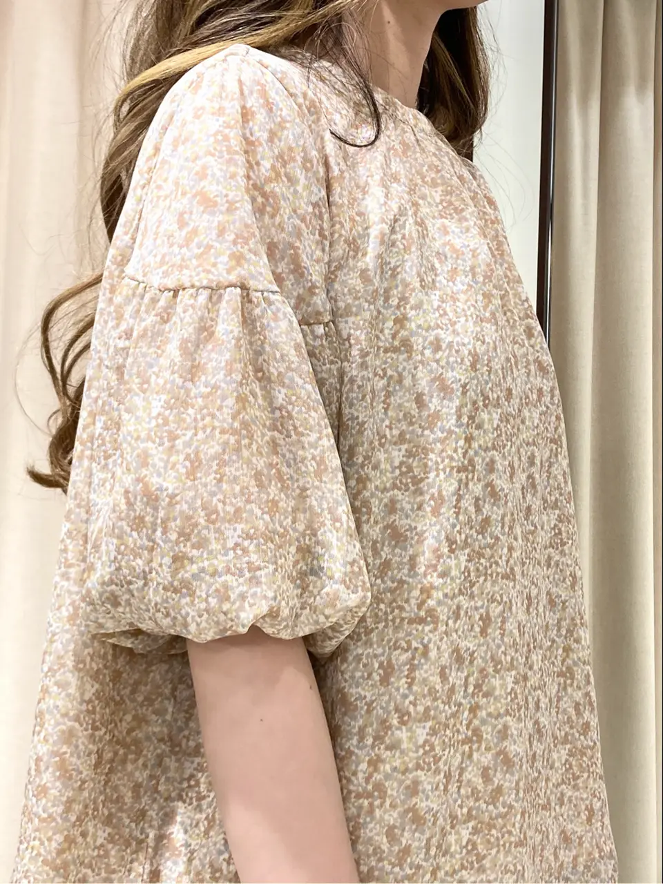 ANY SIS STAFF コーディネート画像