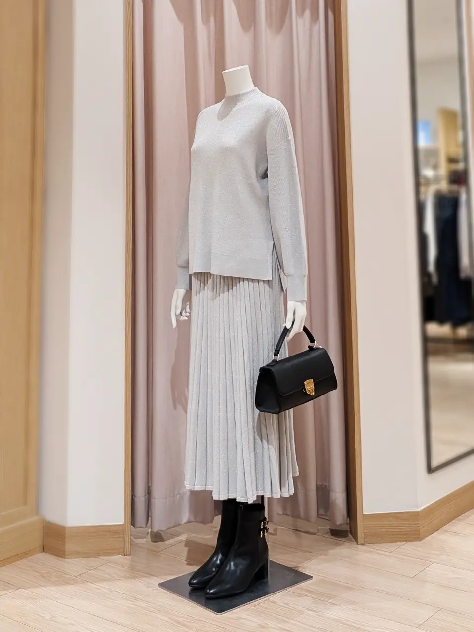 ANY SIS 岩田 コーディネート画像