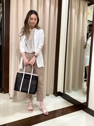 ANY SIS STAFF コーディネート画像