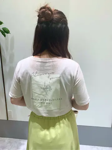 ANY SIS スタッフ コーディネート画像