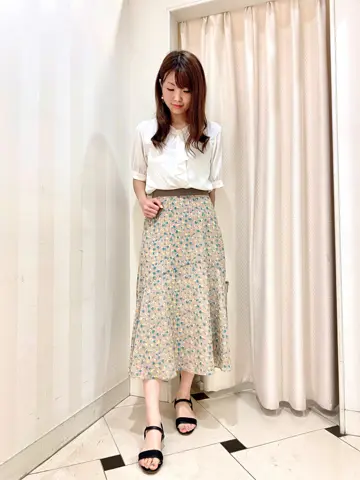 ANY SIS 金井 コーディネート画像