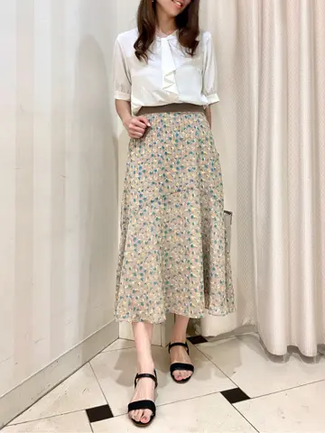 ANY SIS 金井 コーディネート画像