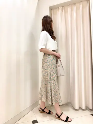 ANY SIS 金井 コーディネート画像