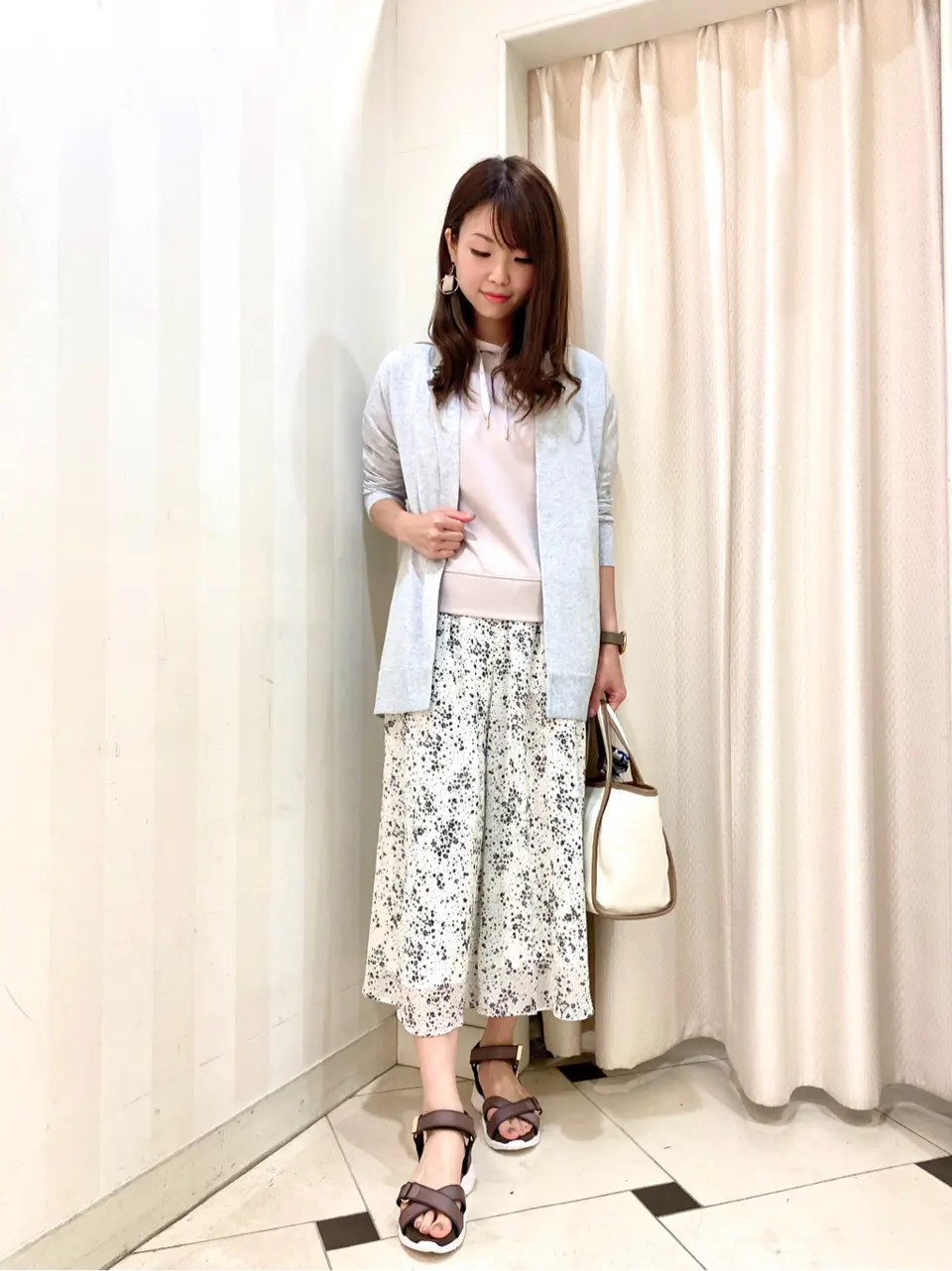  金井 コーディネート画像