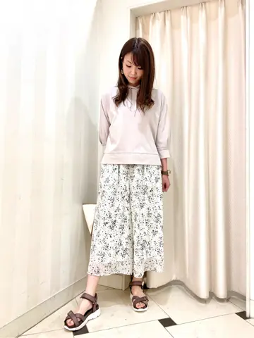 ANY SIS 金井 コーディネート画像