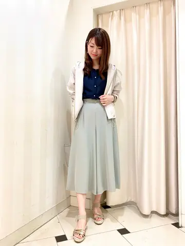 ANY SIS 金井 コーディネート画像