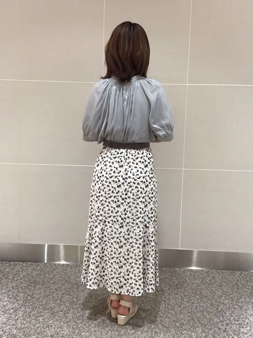 ANY SIS 浅野 コーディネート画像