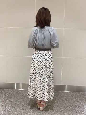 ANY SIS 浅野 コーディネート画像