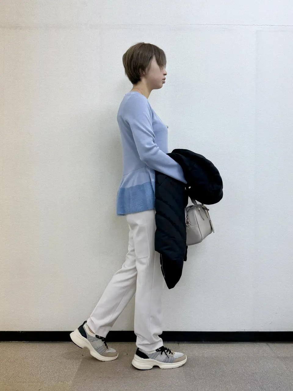 ANY SIS 村上 コーディネート画像