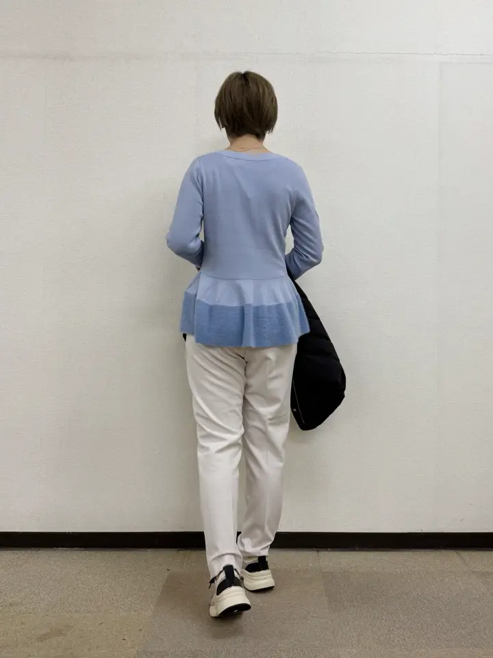 ANY SIS 村上 コーディネート画像