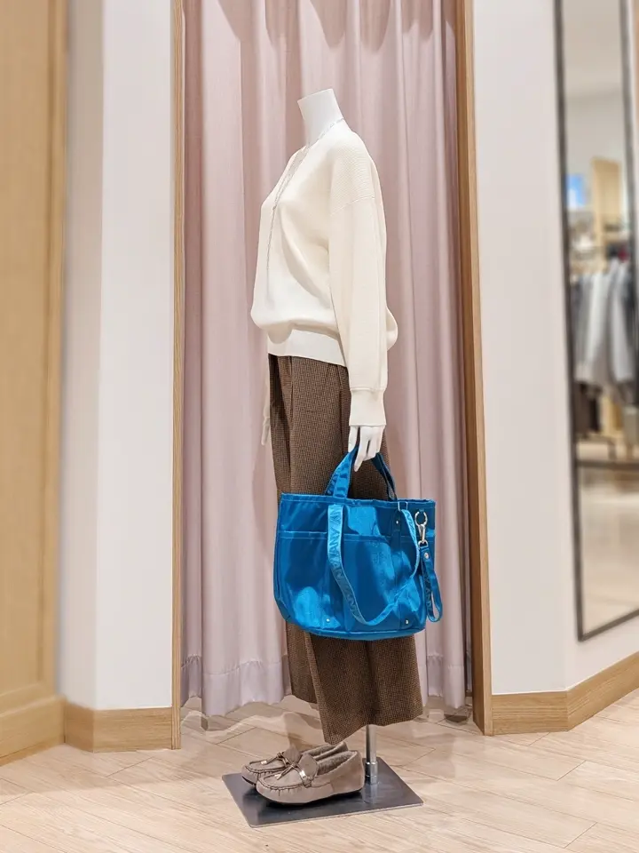 ANY 岩田 コーディネート画像