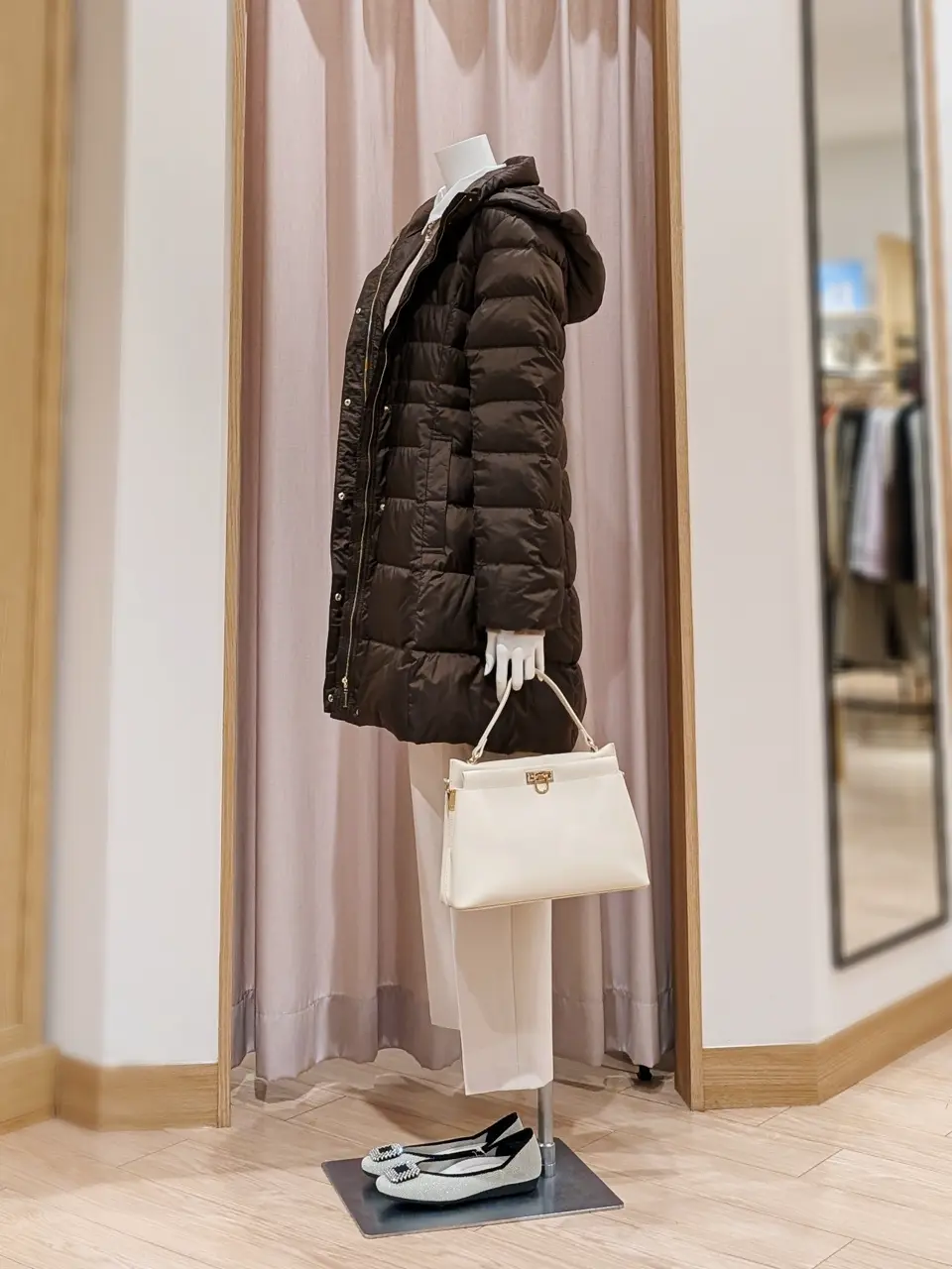 ANY SIS 岩田 コーディネート画像