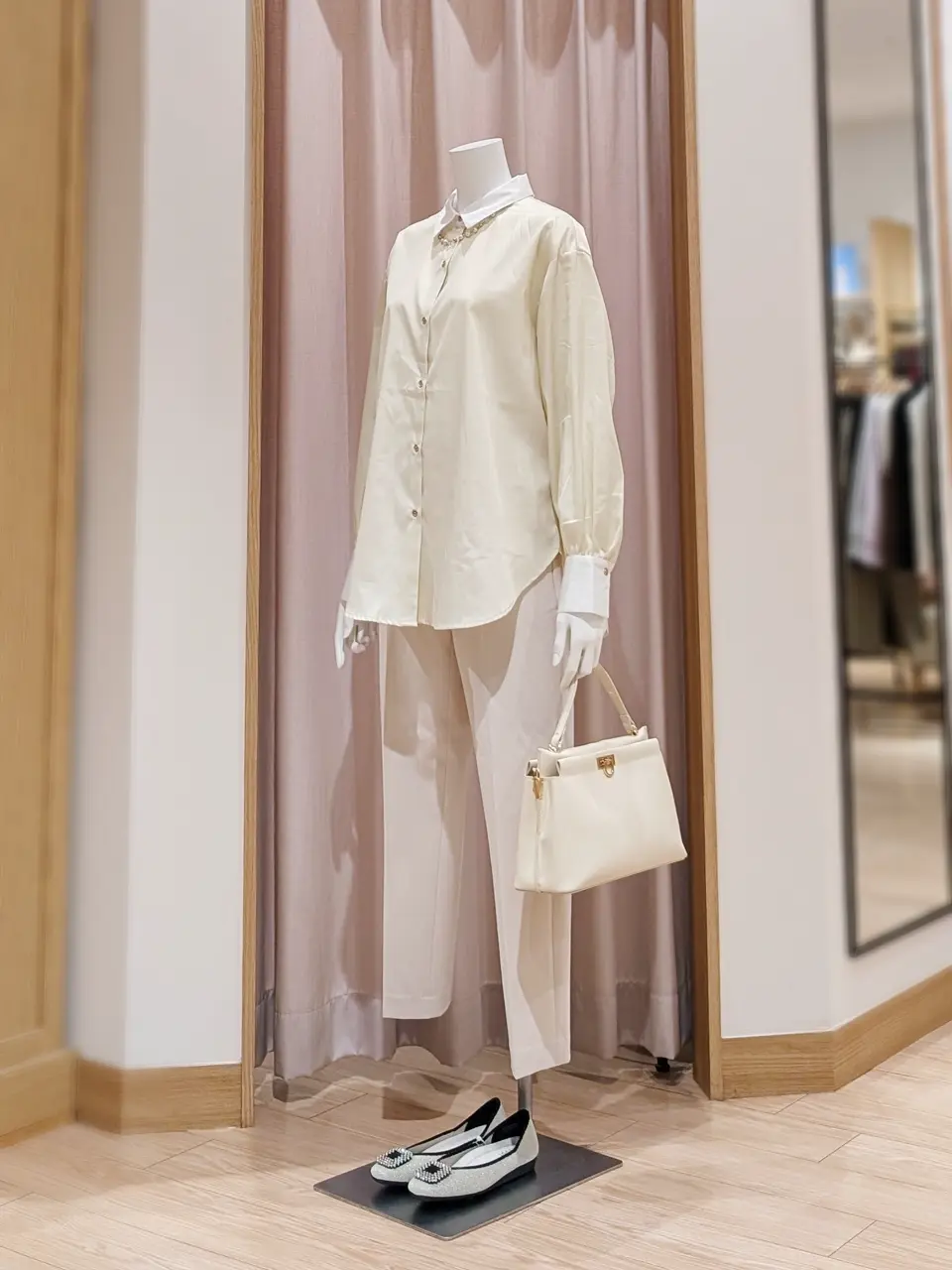 ANY SIS 岩田 コーディネート画像