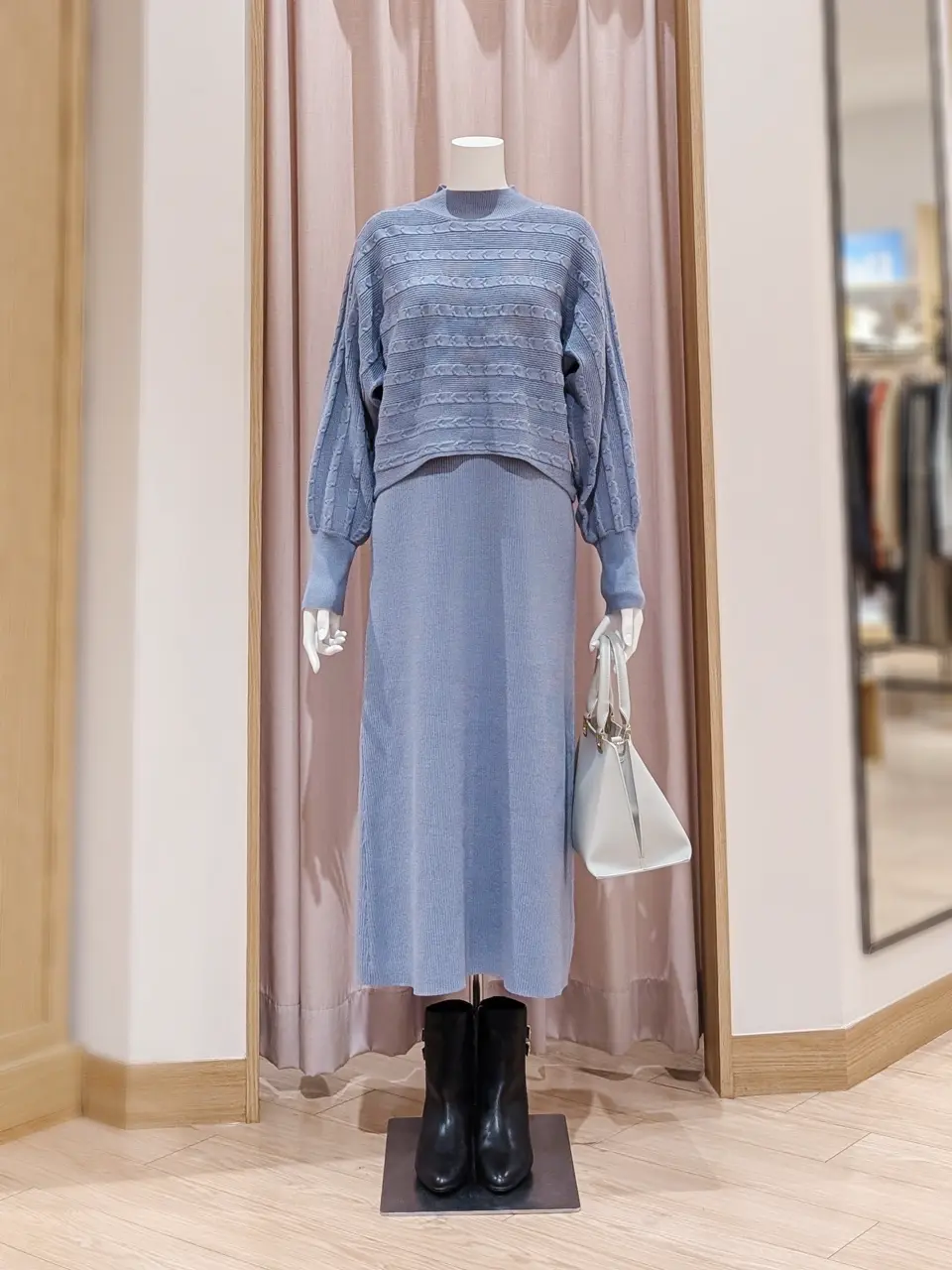 ANY SIS 岩田 コーディネート画像