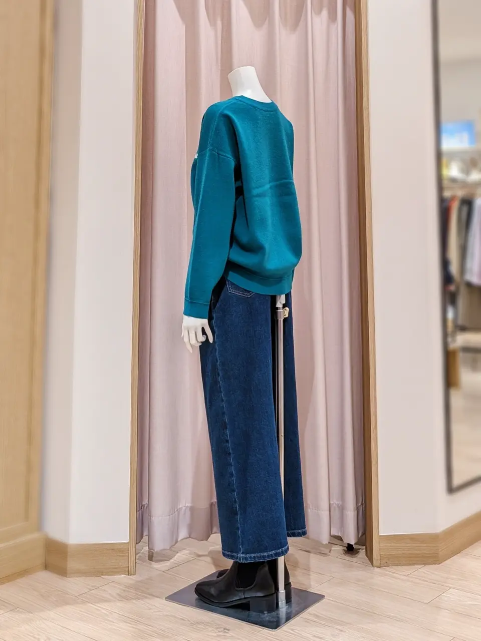 ANY 岩田 コーディネート画像