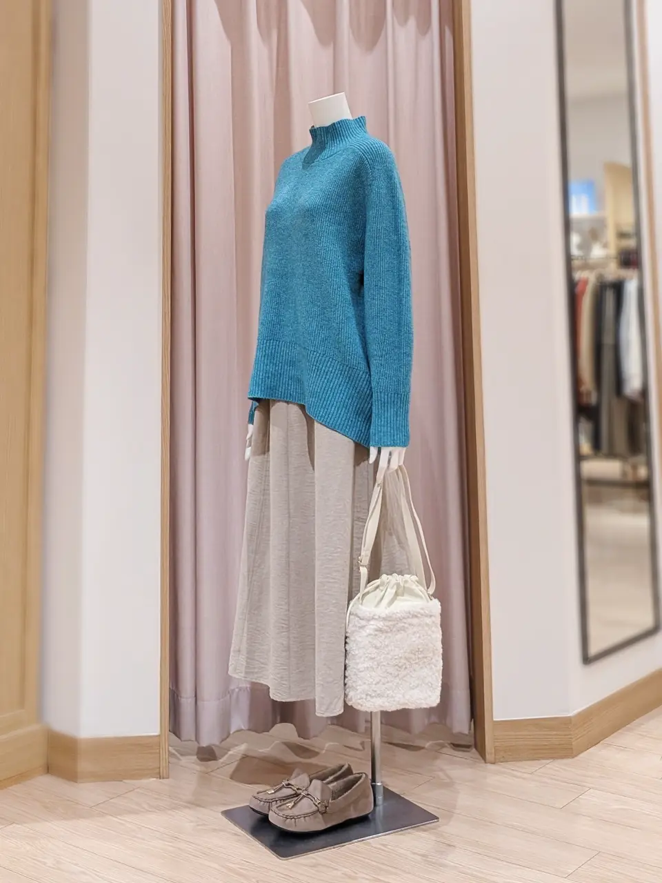 ANY 岩田 コーディネート画像