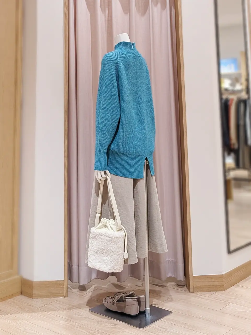 ANY 岩田 コーディネート画像