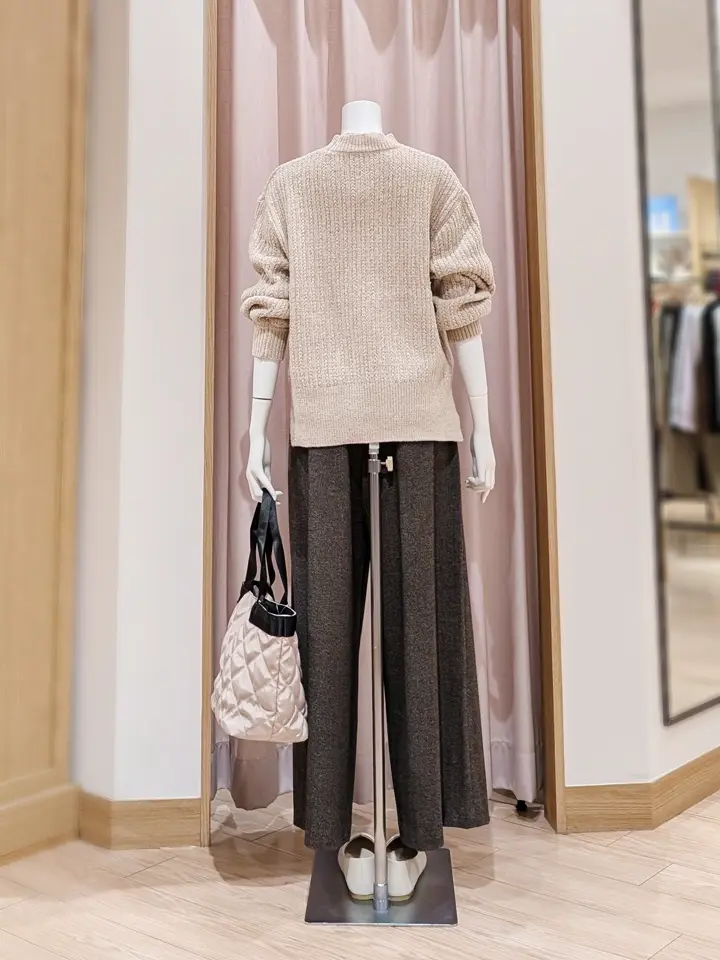 ANY 岩田 コーディネート画像