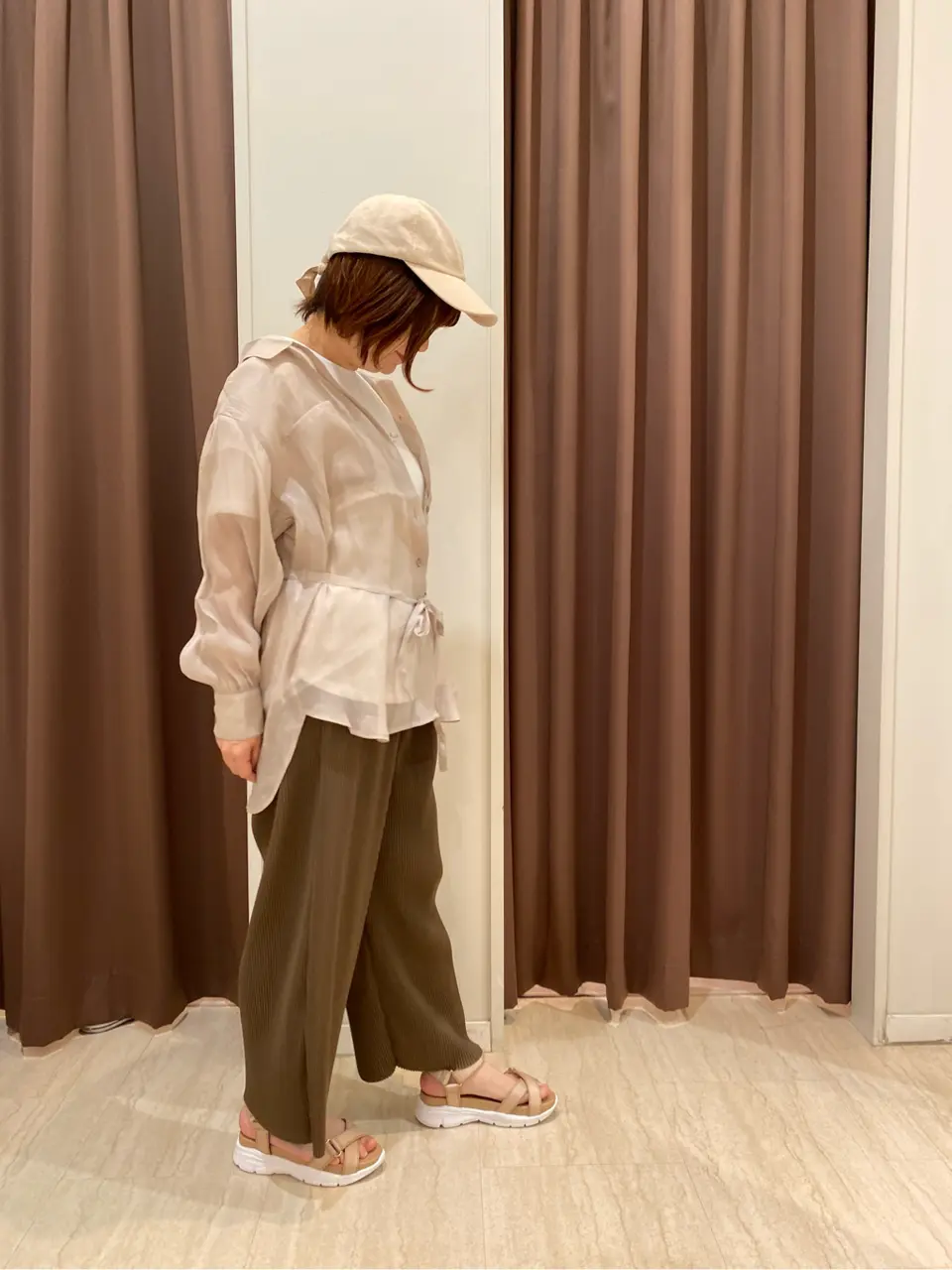 ANY SIS 岩本 コーディネート画像