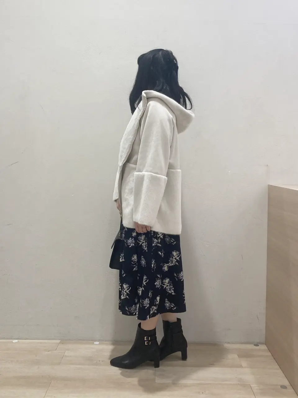 ANY SIS 川根　彩 コーディネート画像