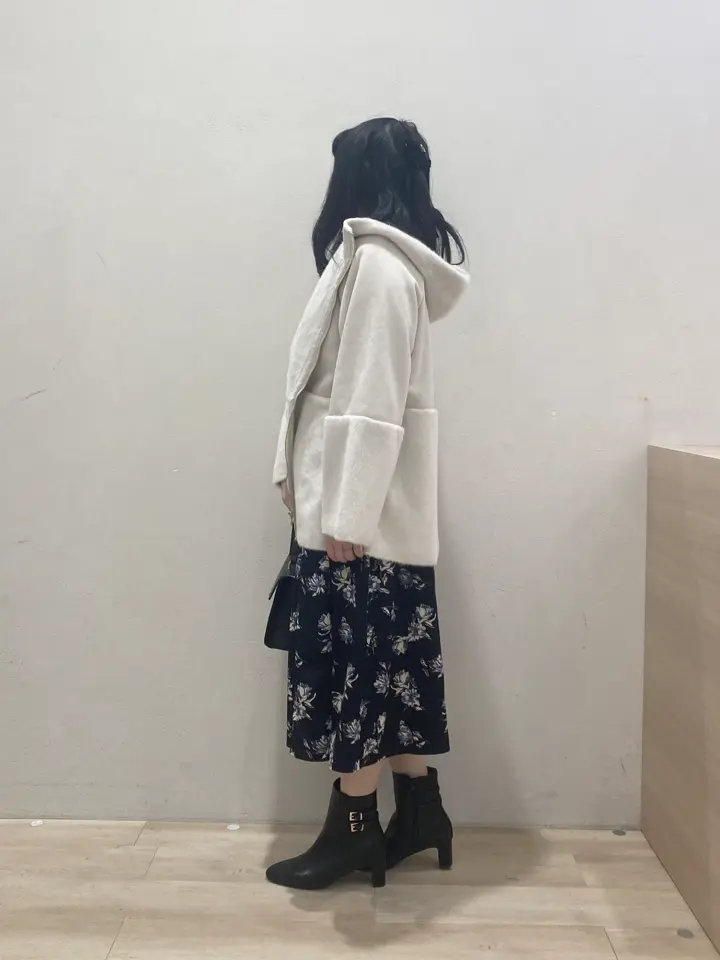 ANY SIS 川根　彩 コーディネート画像