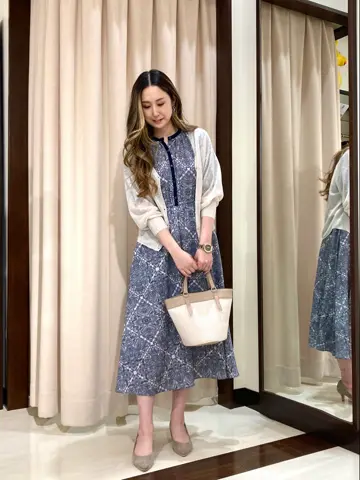 ANY SIS STAFF コーディネート画像