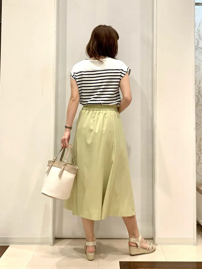 ANY SIS 横田 コーディネート画像