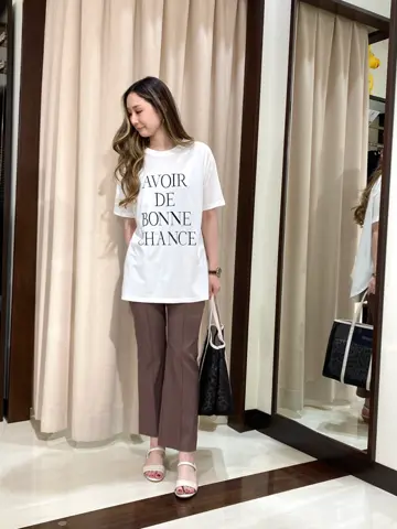 ANY SIS STAFF コーディネート画像