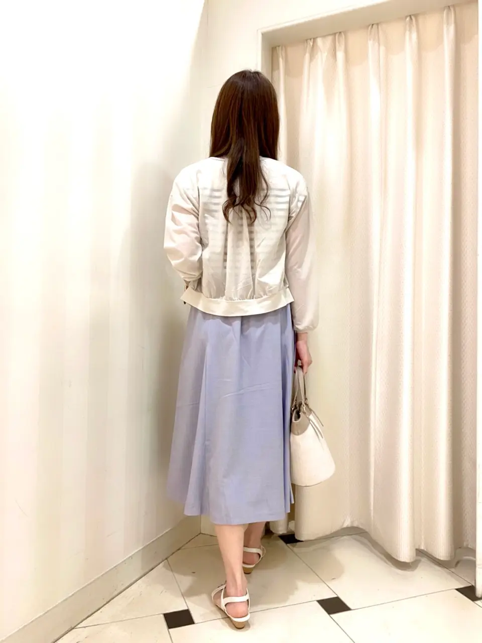 ANY SIS 金井 コーディネート画像