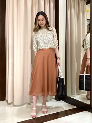 ANY SIS STAFF コーディネート画像