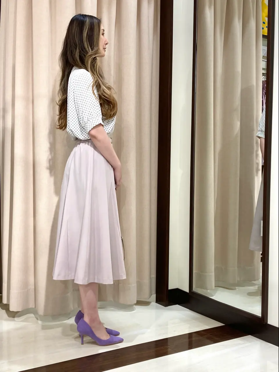 ANY SIS STAFF コーディネート画像