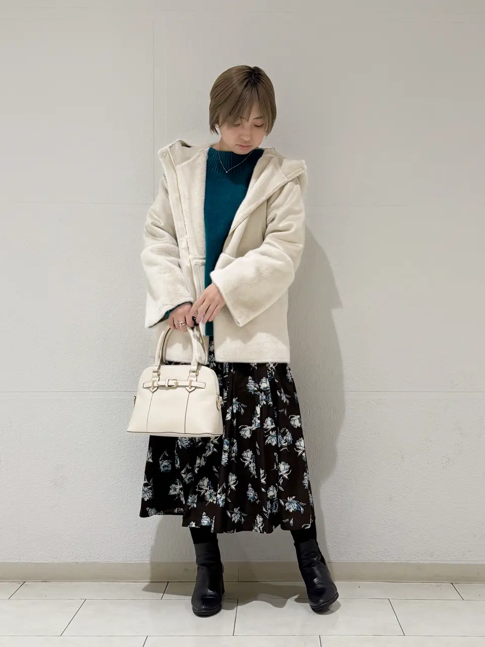 ANY SIS 村上 コーディネート画像