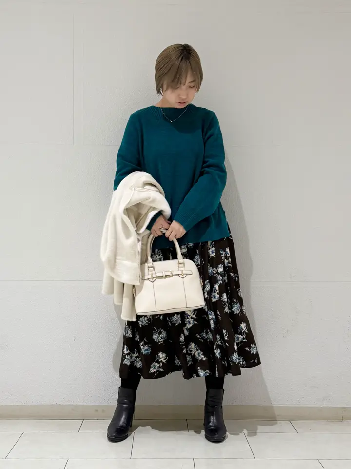 ANY SIS 村上 コーディネート画像