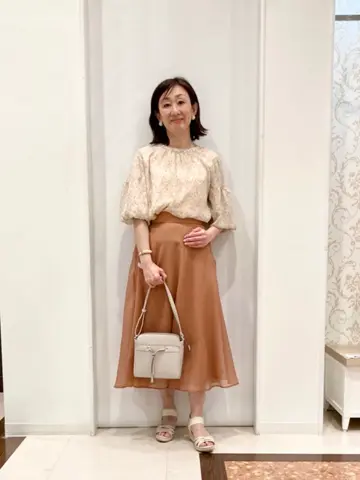 ANY SIS スタッフ コーディネート画像