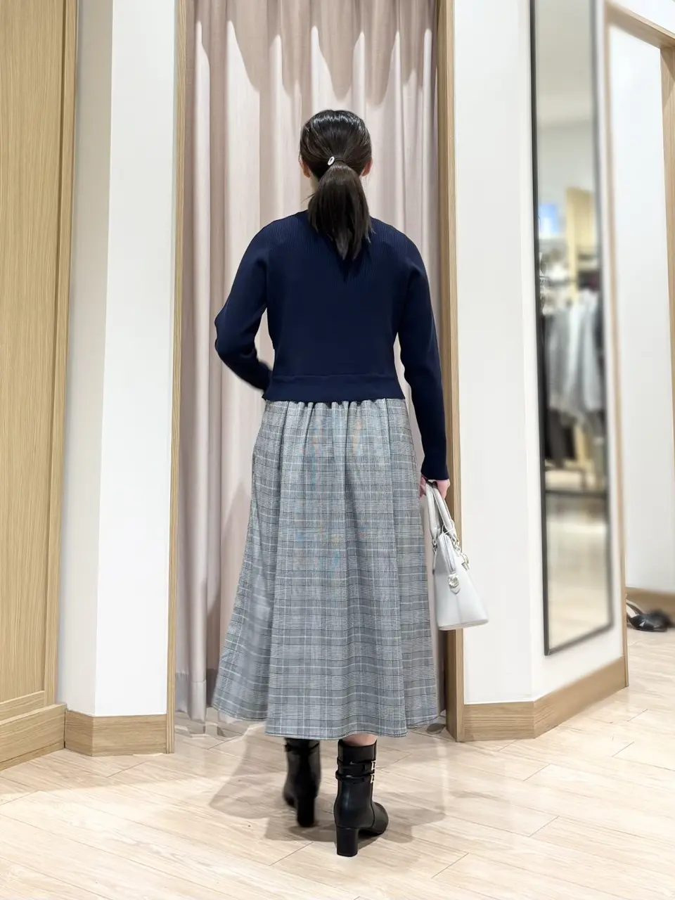 ANY SIS 濱口 コーディネート画像