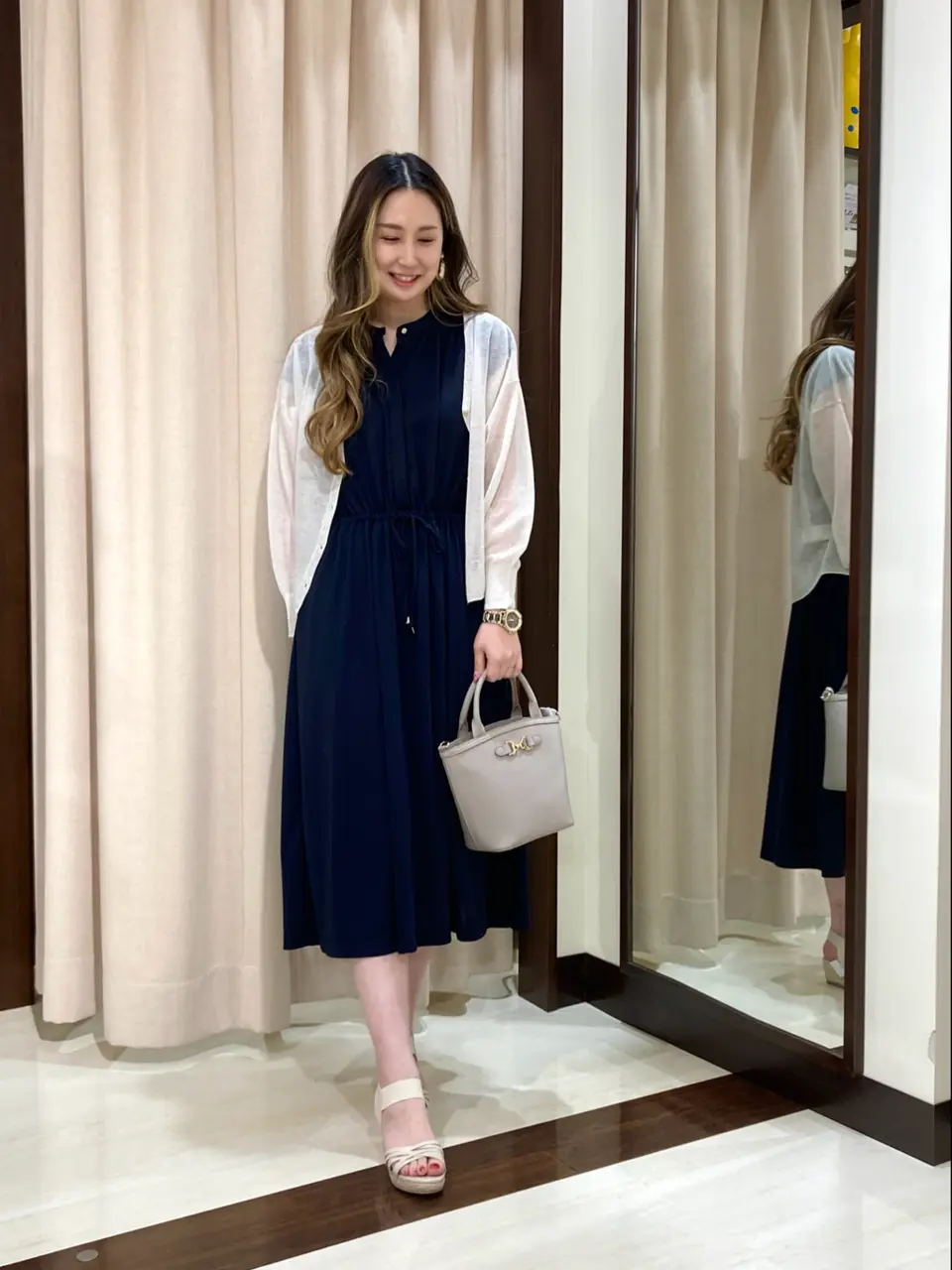 ANY SIS STAFF コーディネート画像