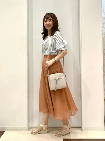 ANY SIS 横田 コーディネート画像