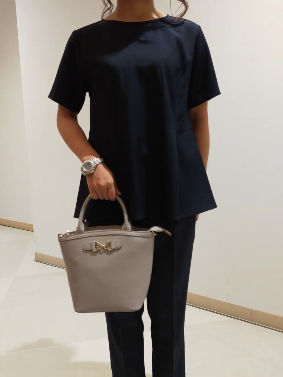 ANY SIS 権田 コーディネート画像