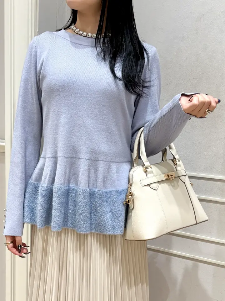 ANY SIS erika コーディネート画像