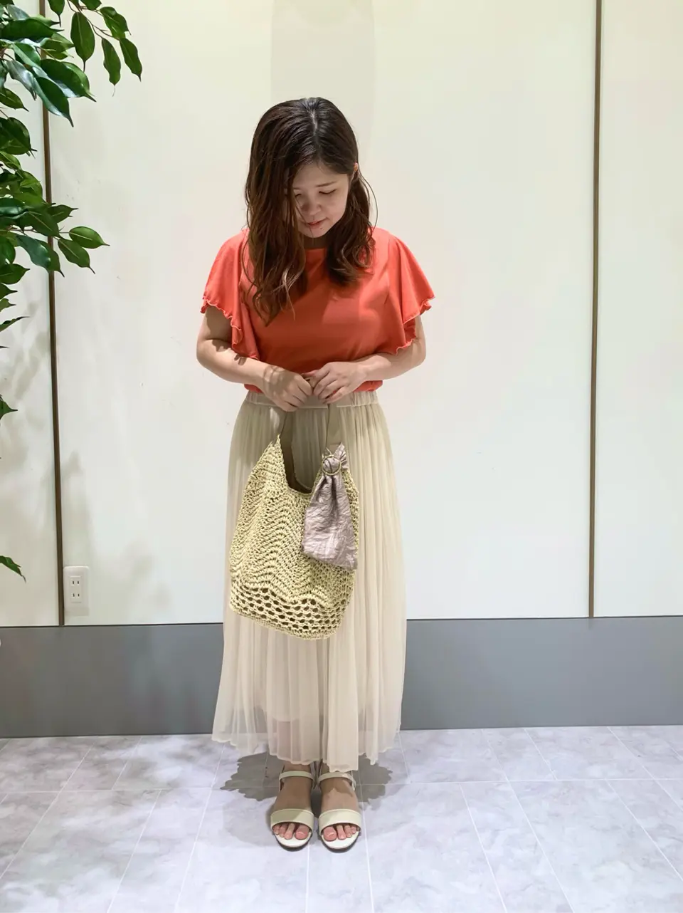 ANY SIS スタッフ コーディネート画像