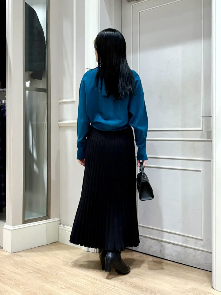 ANY SIS erika コーディネート画像