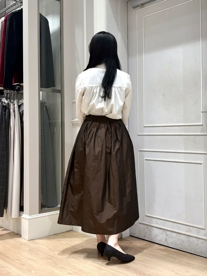 ANY SIS erika コーディネート画像