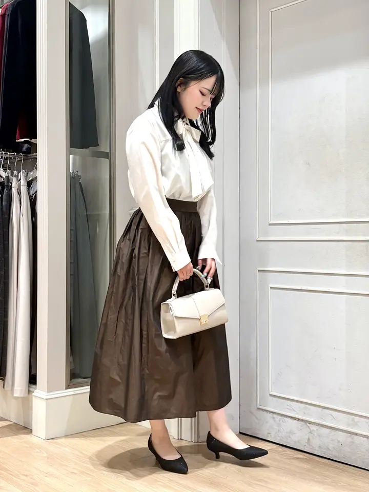 ANY SIS erika コーディネート画像