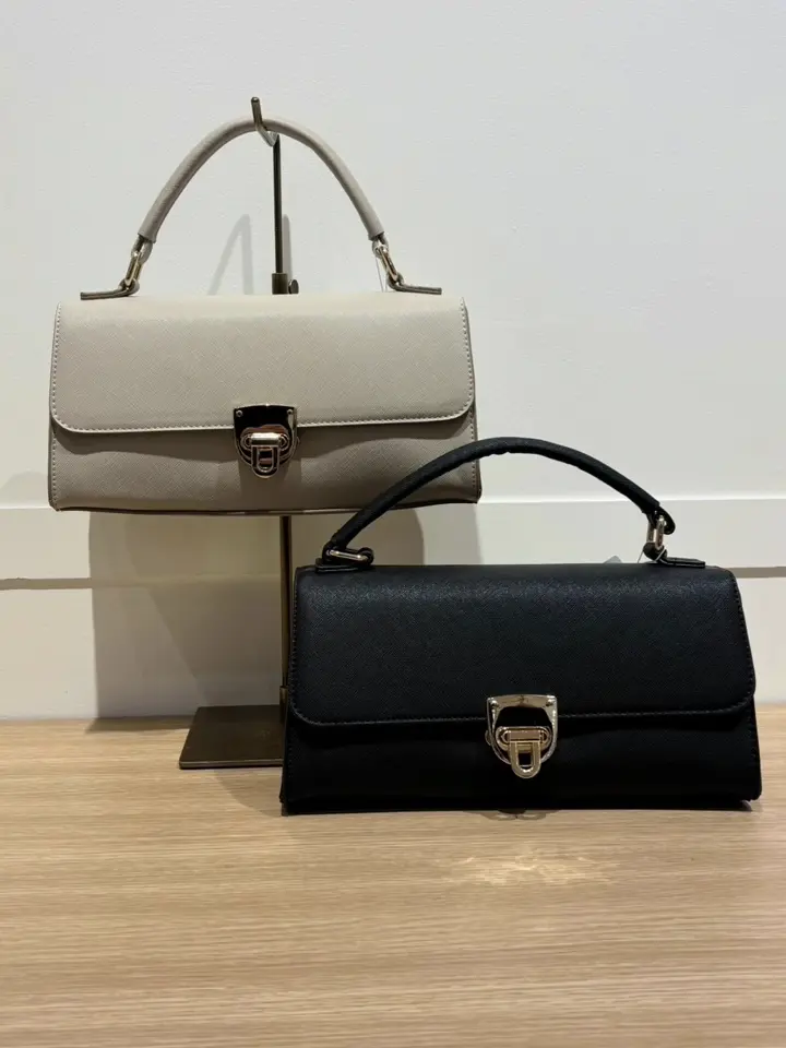 ANY SIS M コーディネート画像