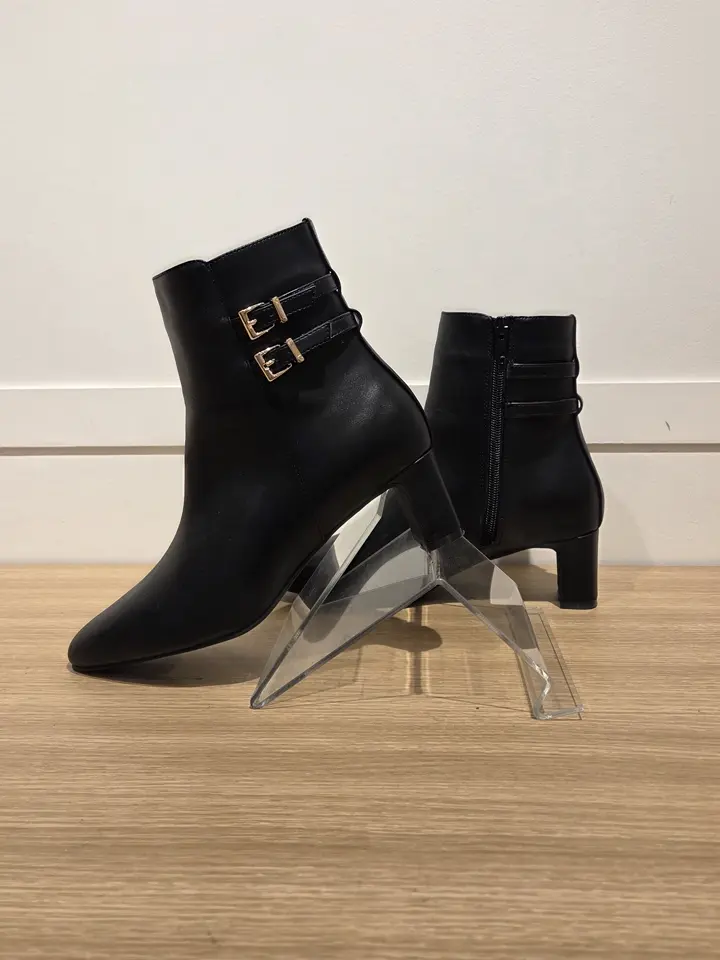 ANY SIS M コーディネート画像