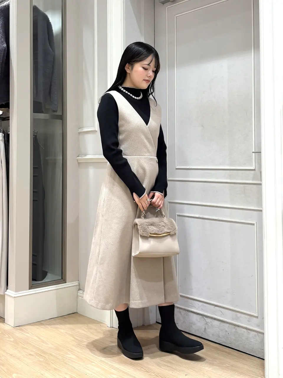 ANY SIS erika コーディネート画像