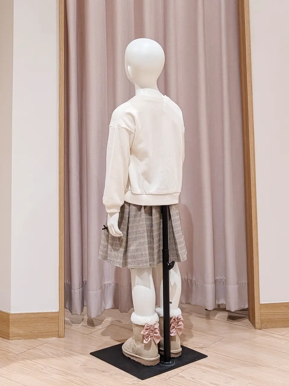 ANY 奥原 コーディネート画像