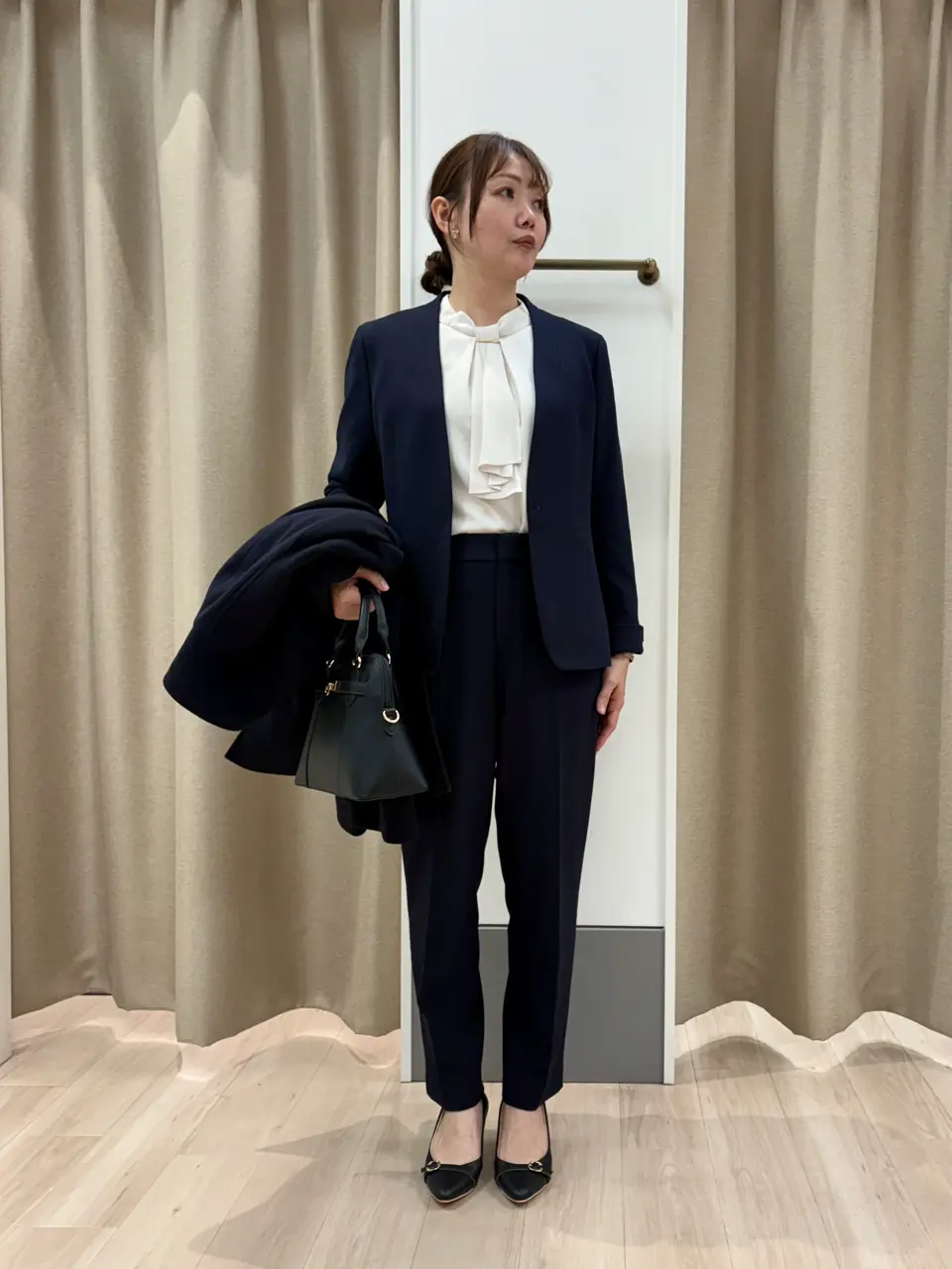 ANY SIS 笠羽 コーディネート画像