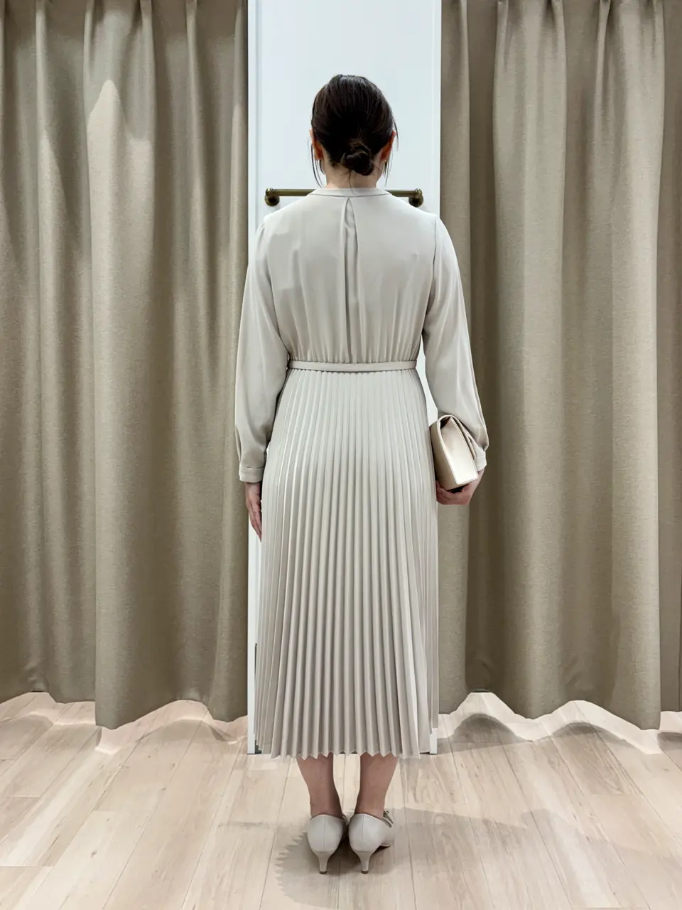 ANY SIS 笠羽 コーディネート画像