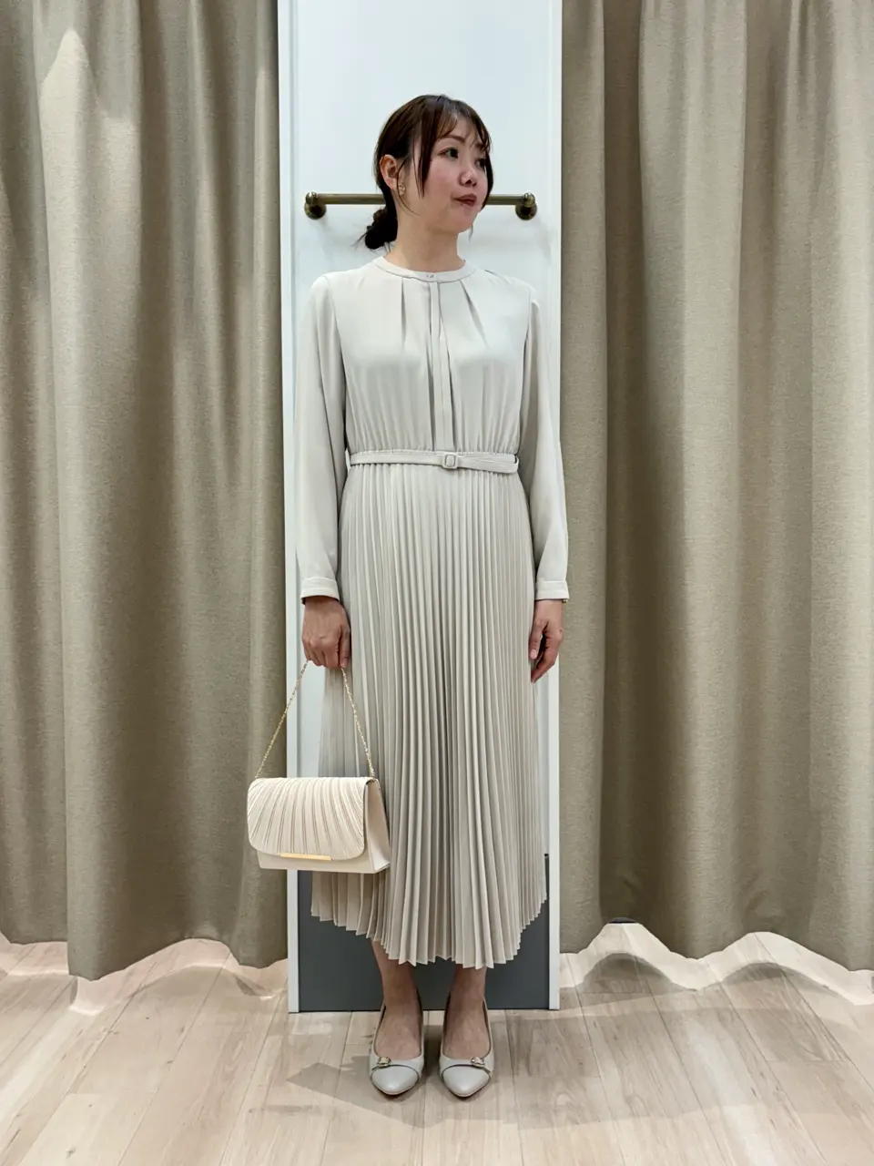 ANY SIS 笠羽 コーディネート画像